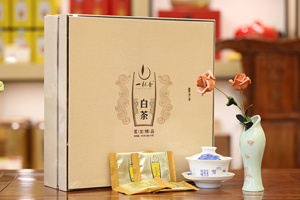 一杯香白茶之茗龍精品